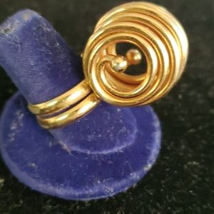 Women's ring